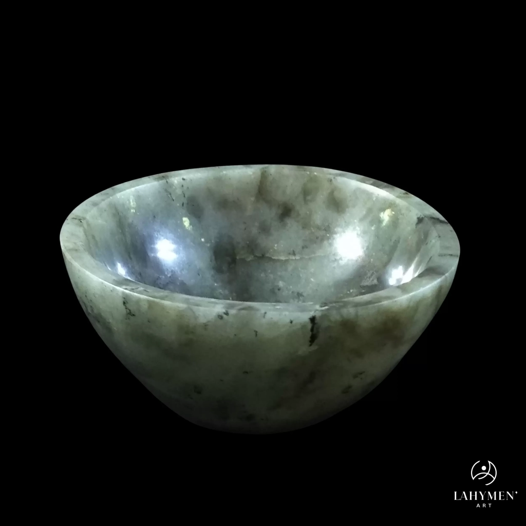 Bol labradorite