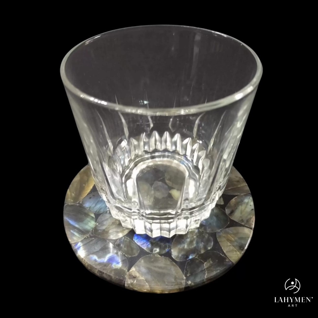 Sous verre labradorite